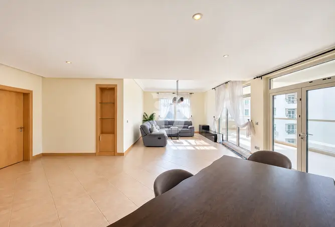 165051004 - Property Image 3