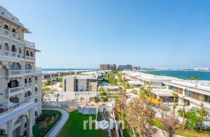 Apartment - 3 Bedrooms - 3 Bathrooms for rent in Maurya - Grandeur Residences - Palm Jumeirah - Dubai