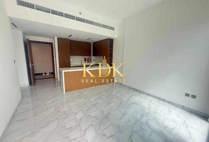 76980233 - Property Image 2