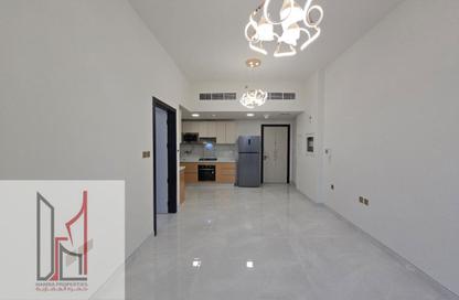 شقة - غرفة نوم - 1 حمام للايجار في سكايز من دانوب - ارجان - دبي