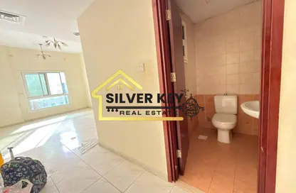 Apartment - 1 Bedroom - 2 Bathrooms for rent in Al Majaz 2 - Al Majaz - Sharjah
