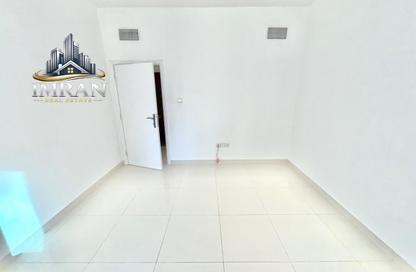Apartment - 2 Bedrooms - 2 Bathrooms for rent in Al Khan - Sharjah Apartment - 2 Bedrooms - 2 Bathrooms for rent in Al Khan - Sharjah