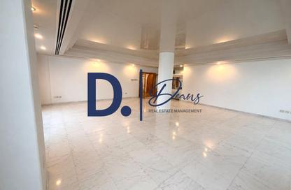Apartment - 3 Bedrooms - 4 Bathrooms for rent in Baynuna Tower 1 - Corniche Road - Abu Dhabi