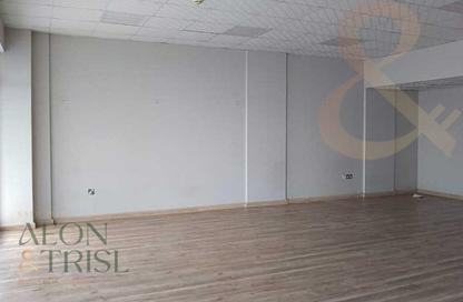 Retail - Studio - 1 Bathroom for rent in Building D8 - China Cluster - International City - Dubai