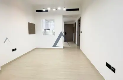 Apartment - 1 Bedroom - 2 Bathrooms for rent in Binghatti Crest - District 13 - Jumeirah Village Circle - Dubai