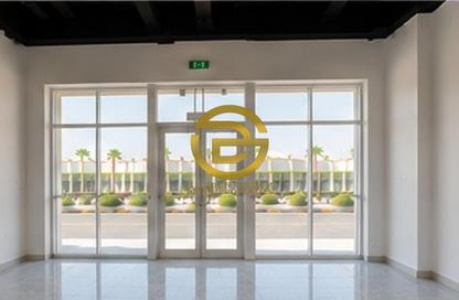 Show Room - Studio - 1 Bathroom for rent in Umm Suqeim 1 - Umm Suqeim - Dubai