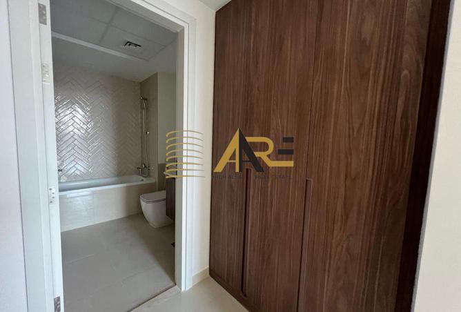 104709289 - Property Image 2