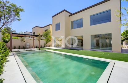 Villa - 3 Bedrooms - 4 Bathrooms for rent in District 8 - Jumeirah Park - Dubai