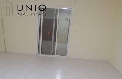 شقة - 1 حمام للبيع في L03 - طراز يوناني - المدينة العالمية - دبي شقة - 1 حمام للبيع في L03 - طراز يوناني - المدينة العالمية - دبي