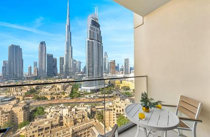 Apartment - 2 Bedrooms - 2 Bathrooms for rent in Burj Royale - Downtown Dubai - Dubai