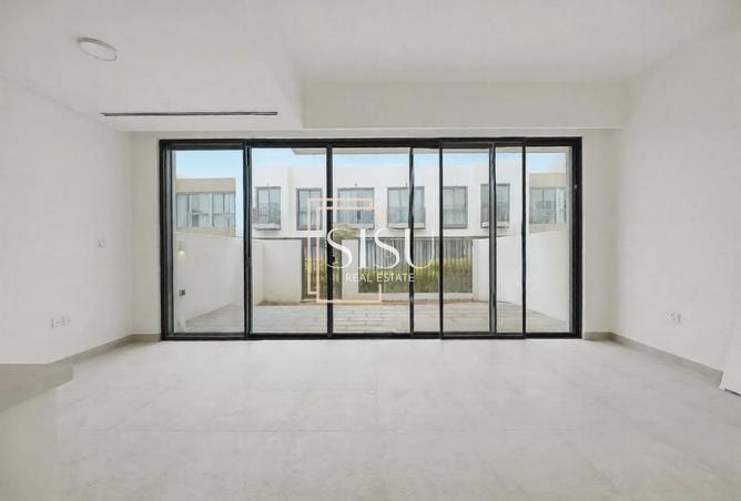 104253874 - Property Image 3