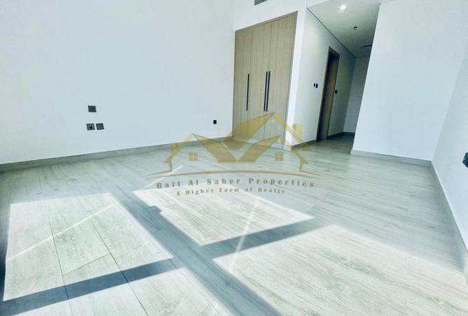 2P8pcZJYyUC - Property Main Image