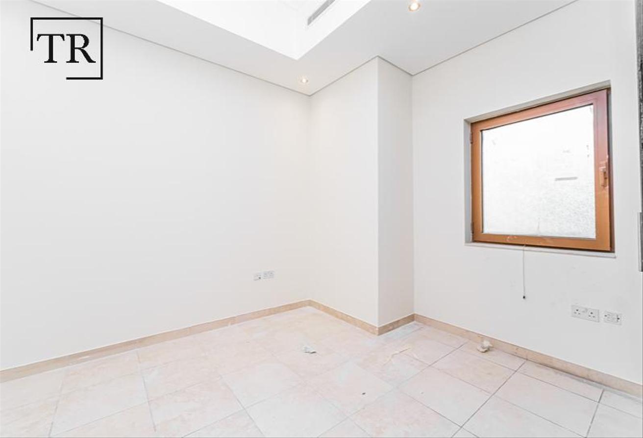 Single Row | Landscaped | Spacious | Maid + Driver photo 23
