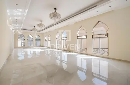 Villa - 7 Bedrooms for rent in Al Quoz 4 Villas - Al Quoz 4 - Al Quoz - Dubai
