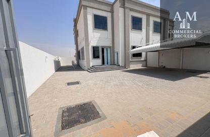 Villa - 5 Bedrooms - 6 Bathrooms for rent in Al Tai - Sharjah