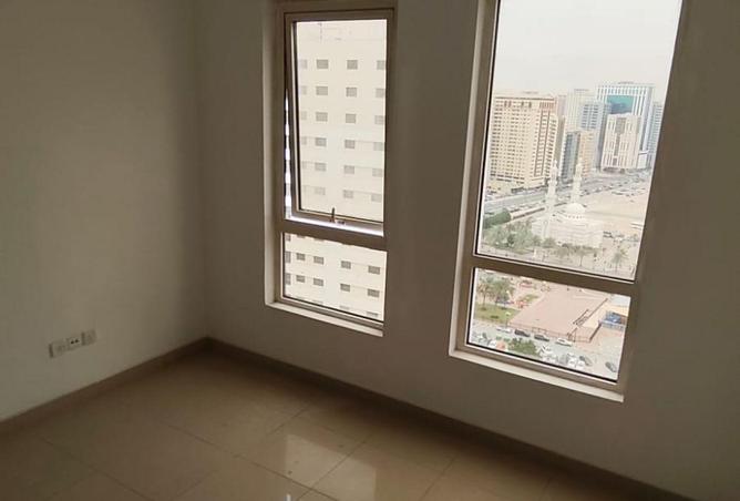 92281335 - صورة العقار 3