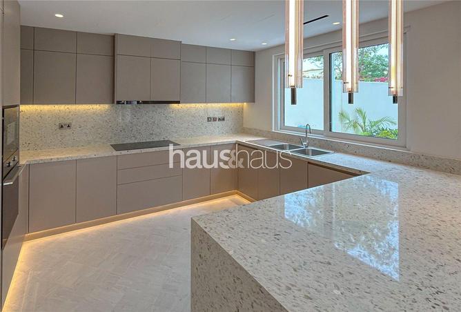 68296397 - صورة العقار 3