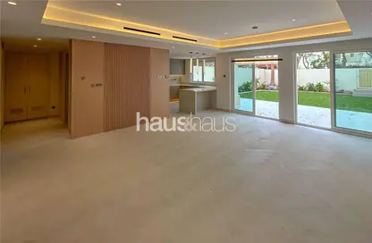 فيلا - 3 غرف نوم - 3 حمامات للايجار في الينابيع 8 - الينابيع - دبي