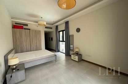Apartment - Studio - 1 for rent in SOL Bay - Business Bay - Dubai