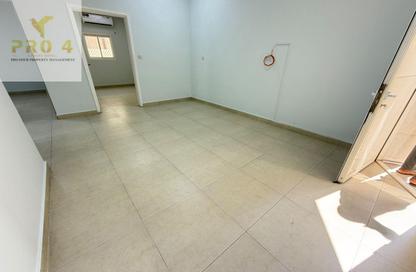 Apartment - 2 - 1 for rent in Al Muroor Building - Sultan Bin Zayed the First Street - Muroor Area - Abu Dhabi
