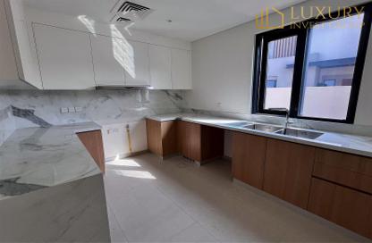 Townhouse - 4 Bedrooms - 5 Bathrooms for rent in Jebel Ali Village Townhouses - Jebel Ali Village - Jebel Ali - Dubai