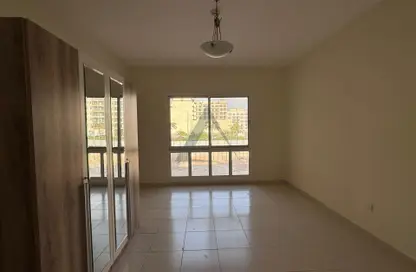 شقة - 1 حمام للايجار في مابل 1 - حدائق الإمارات 2 - قرية جميرا الدائرية - دبي