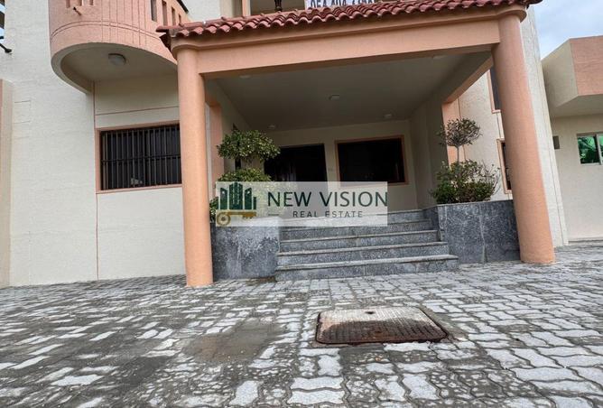 83671747 - Property Image 2