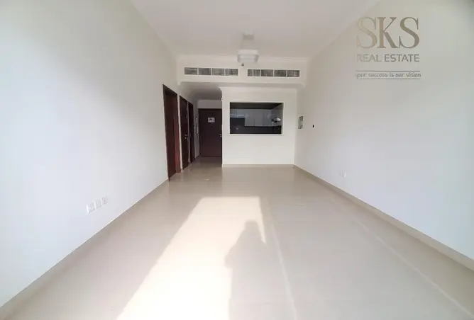 156925436 - Property Image 2