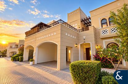 Villa - 4 - 4 for rent in Naseem - Mudon - Dubai