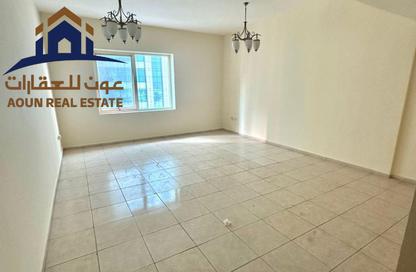 Apartment - 2 Bedrooms - 2 Bathrooms for rent in New Al Taawun Road - Al Taawun - Sharjah