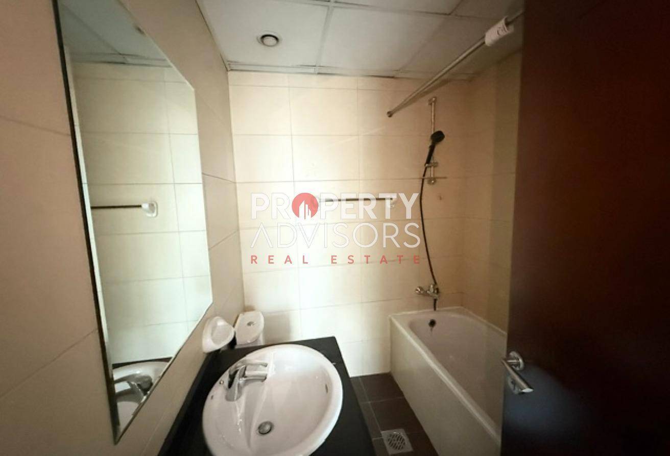 High floor 1BR | Spacious Layout & Open Views photo 10