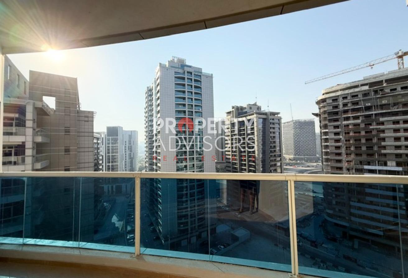 High floor 1BR | Spacious Layout & Open Views photo 11