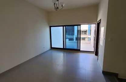 فيلا - 4 غرف نوم - 5 حمامات للايجار في سينسز - المنطقة 11 - مدينة الشيخ محمد بن راشد - دبي