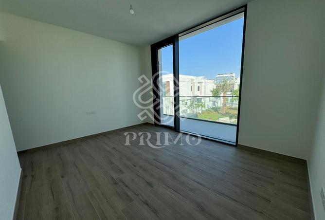 93135969 - صورة العقار 2