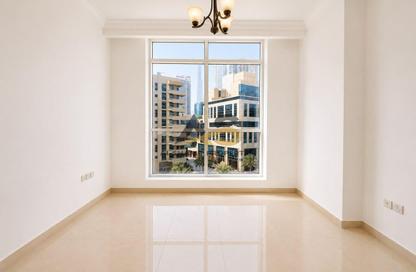 Apartment - 1 Bedroom - 2 Bathrooms for rent in Majestic Tower - Al Abraj street - Business Bay - Dubai