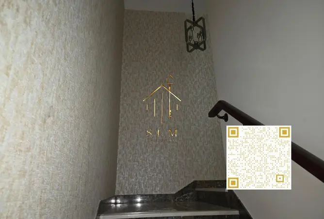 102411787 - Property Image 2