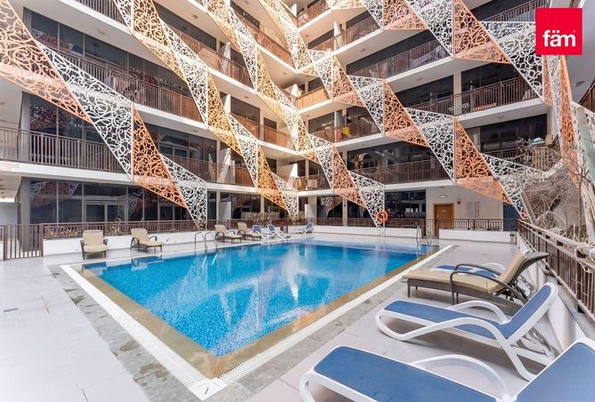 75999977 - Property Image 2