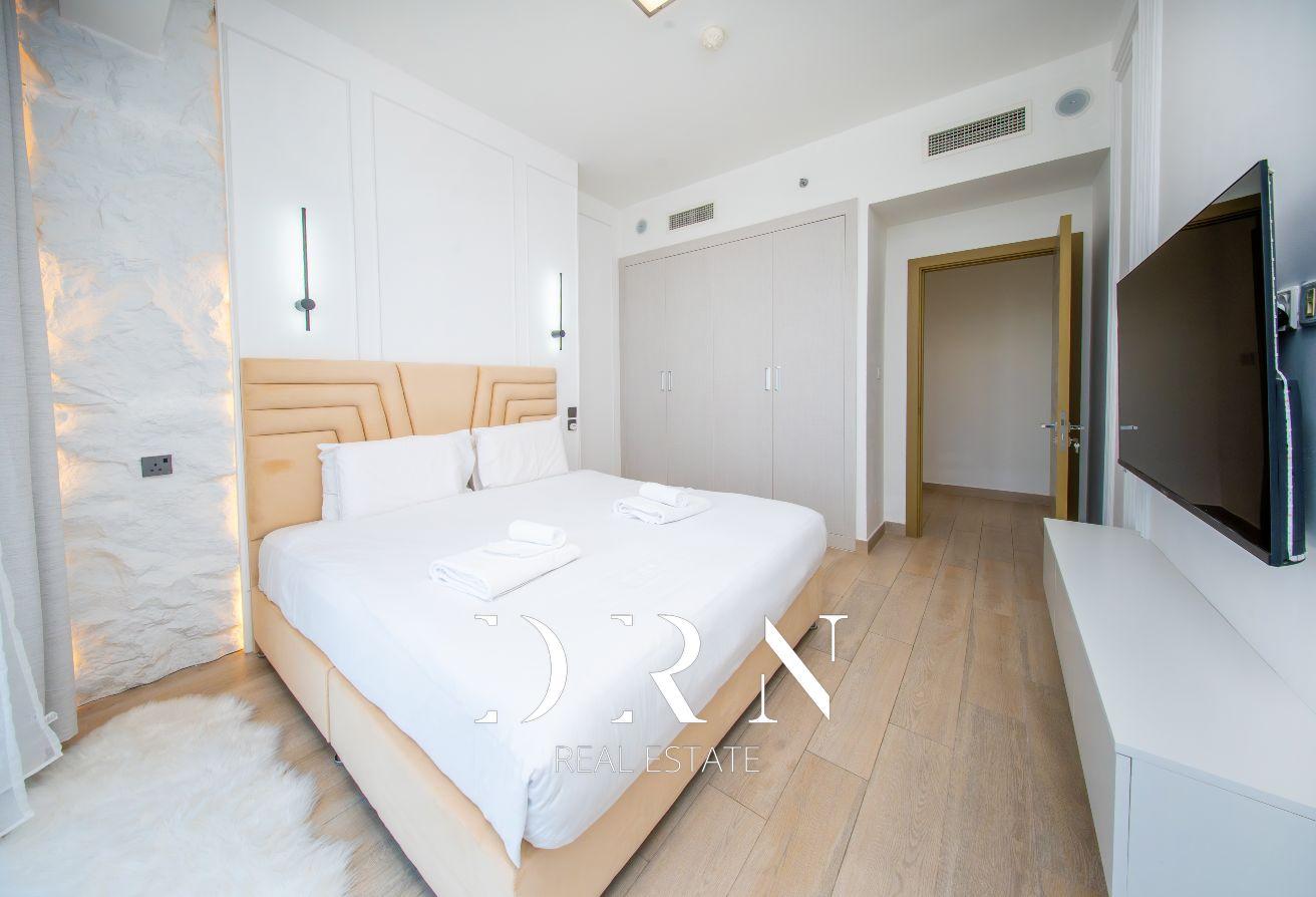 Renovated 1BR | Elegantly Furnished | High Floor photo 10