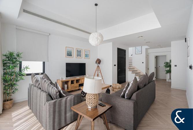 74233282 - صورة العقار 2