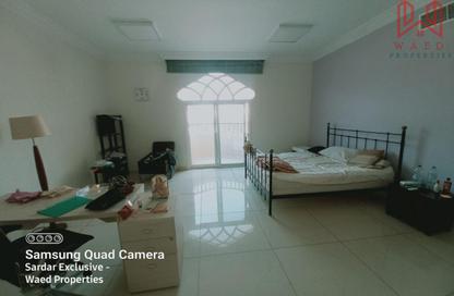Villa - 5 Bedrooms - 5 Bathrooms for rent in Mankhool Road - Bur Dubai - Dubai