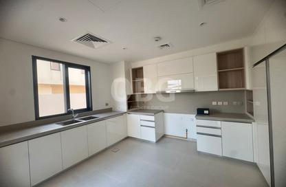 Villa - 4 Bedrooms - 5 Bathrooms for rent in Jebel Ali Village Villas - Jebel Ali Village - Jebel Ali - Dubai