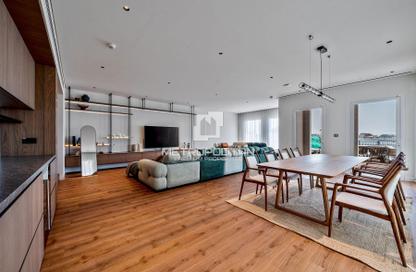 Villa - 5 Bedrooms - 6 Bathrooms for sale in Sur La Mer 1 - Sur La Mer - La Mer - Jumeirah - Dubai