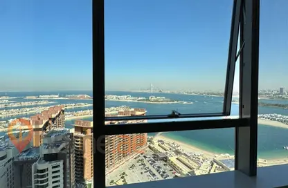 Apartment - 1 Bathroom for rent in The Palm Tower - Palm Jumeirah - Dubai