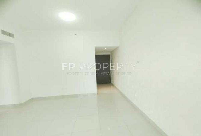 71128395 - صورة العقار 3