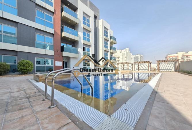 SEMI CLOSED KITCHEN | READY TO MOVE | GYM POOL