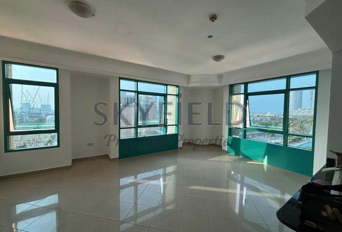 76571968 - صورة العقار 3