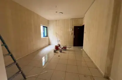 شقة - 1 حمام للايجار في المجرة - الشرق - الشارقة