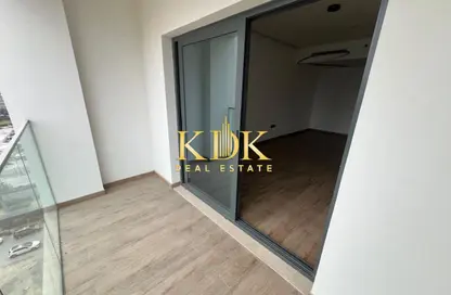 شقة - غرفة نوم - 2 حمامات للايجار في روكين جي 25 - الضاحية 10 - قرية جميرا الدائرية - دبي