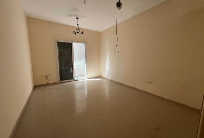 60554435 - Property Image 3