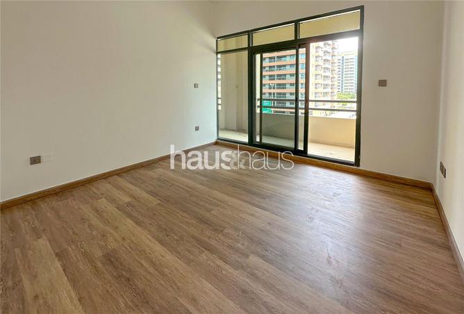 74229442 - Property Image 2